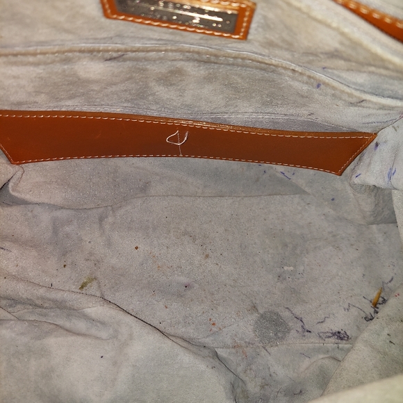 Lambertson Truex Women's Structured Leather/Suede Strap Hand Bag - Picture 9 of 12